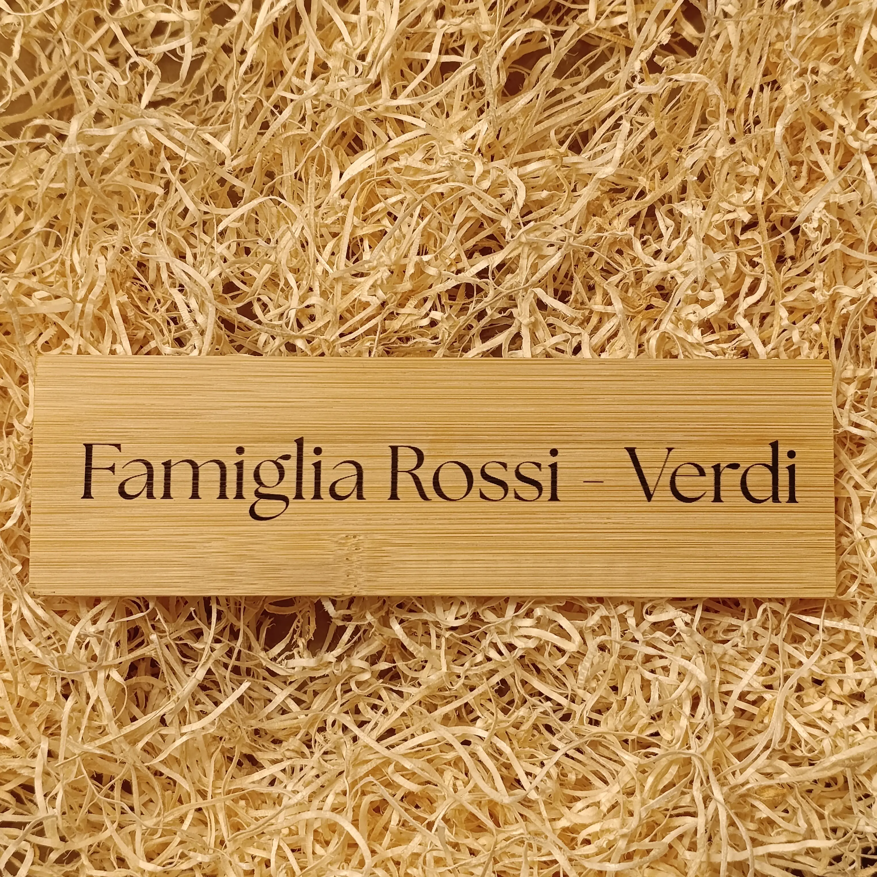 Acquista Targhetta fuoriporta in bambù  - prodotti artigianali in legno e candele