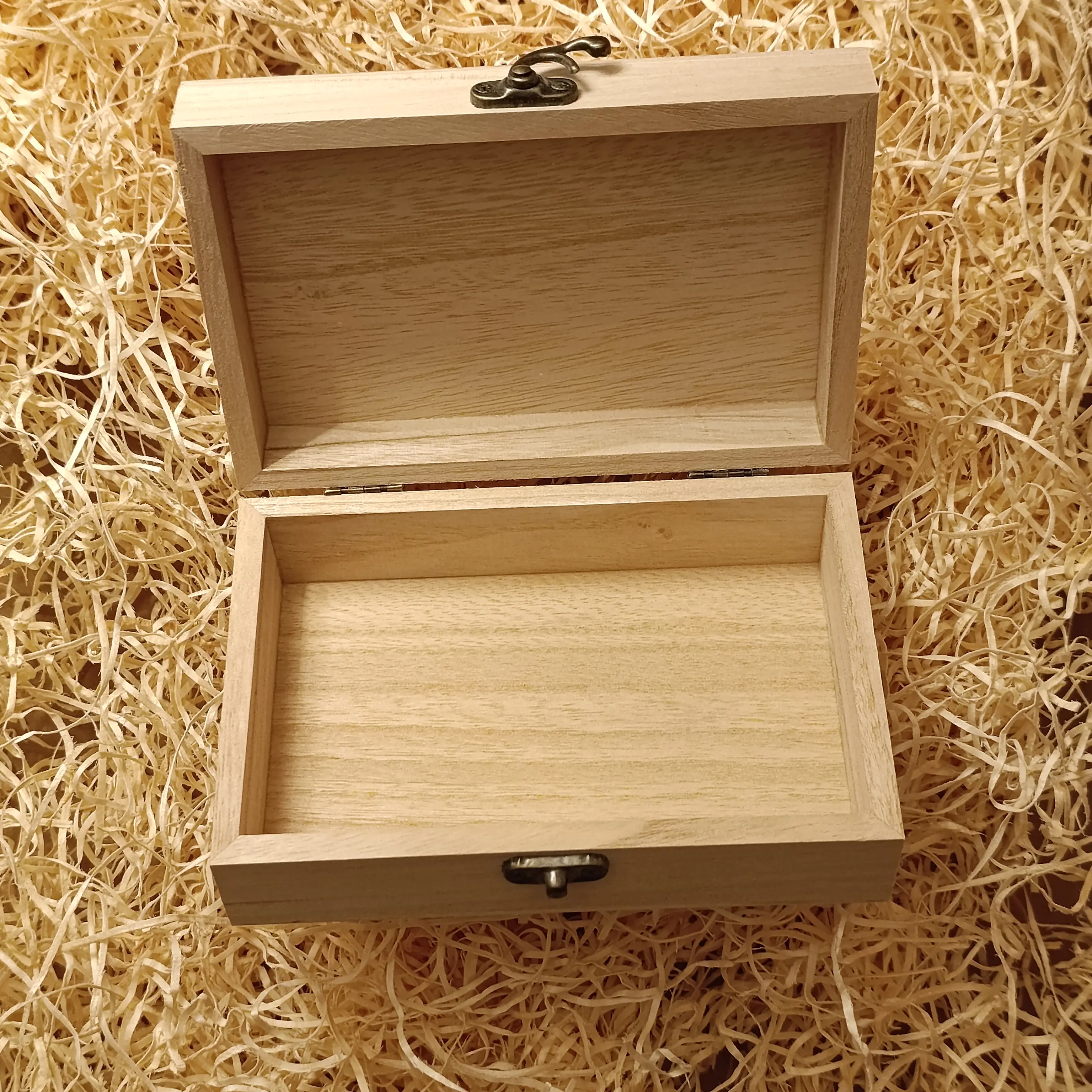 Acquista Scatola in legno 15x10x5cm - prodotti artigianali in legno e candele