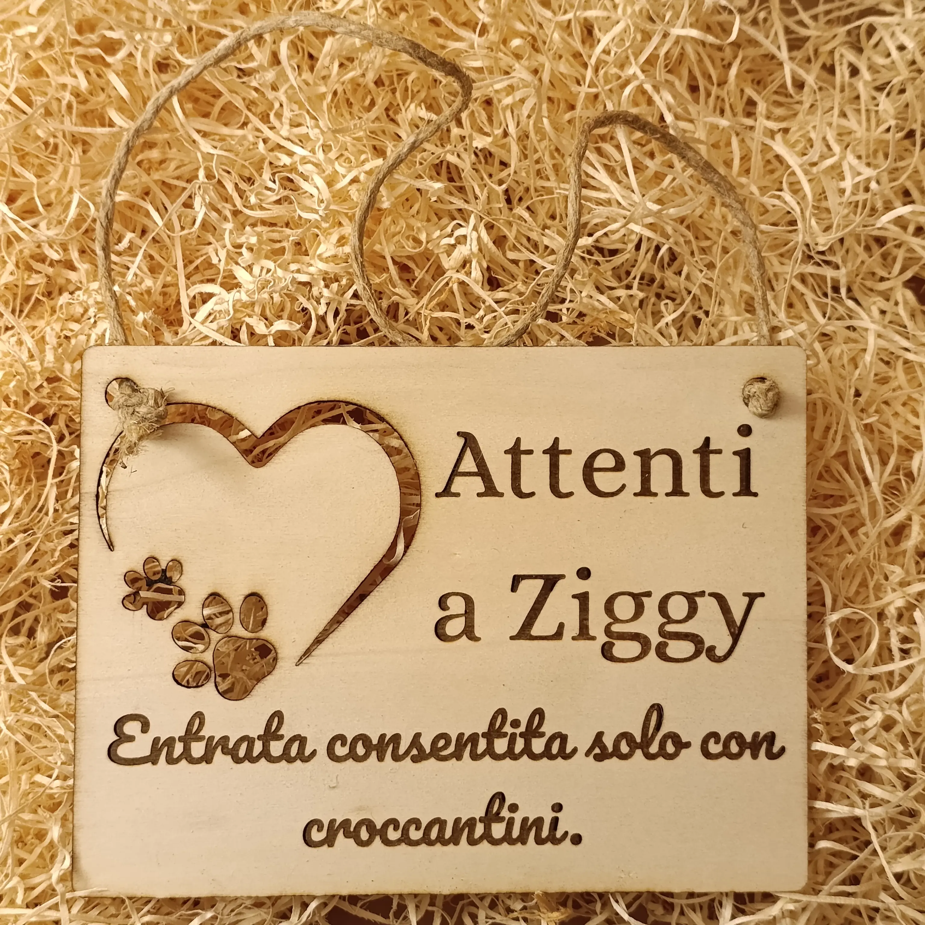 Acquista Cartello Attenti al cane - prodotti artigianali in legno e candele