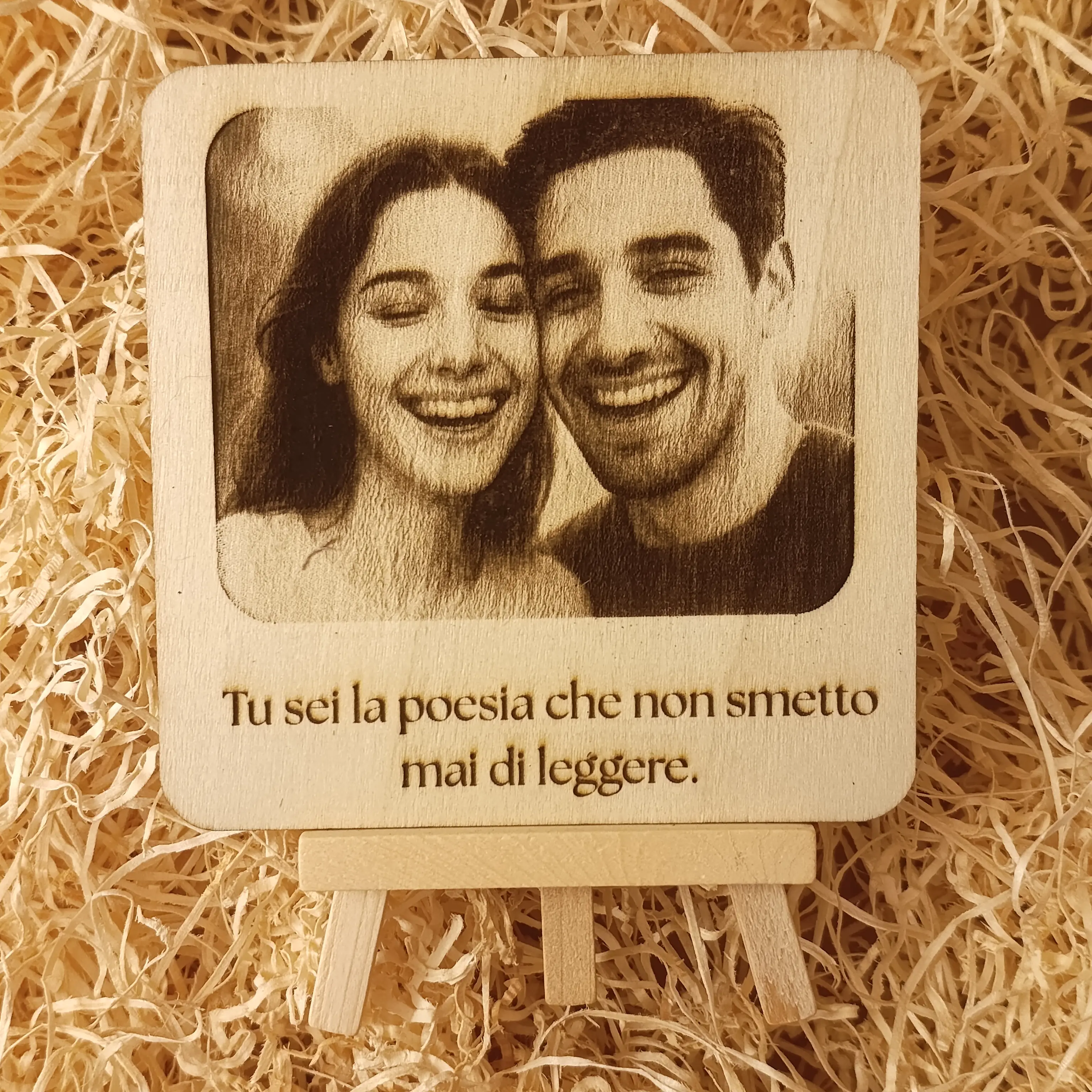 Acquista Targa media con cavalletto - foto e testo - prodotti artigianali in legno e candele