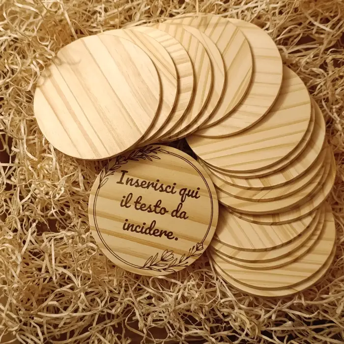 Acquista Sottobicchieri personalizzabili - set da 20 - prodotti artigianali in legno e candele