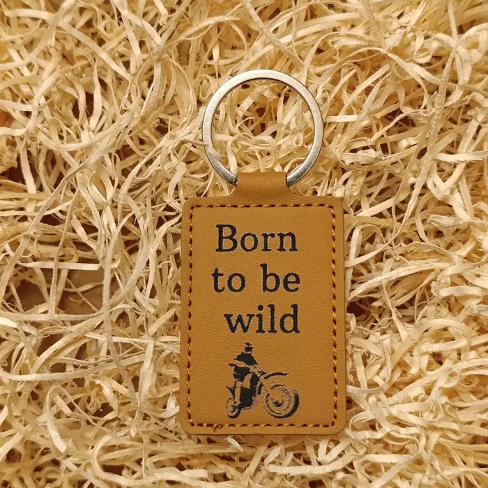 Acquista Portachiavi in pelle sintetica - prodotti artigianali in legno e candele